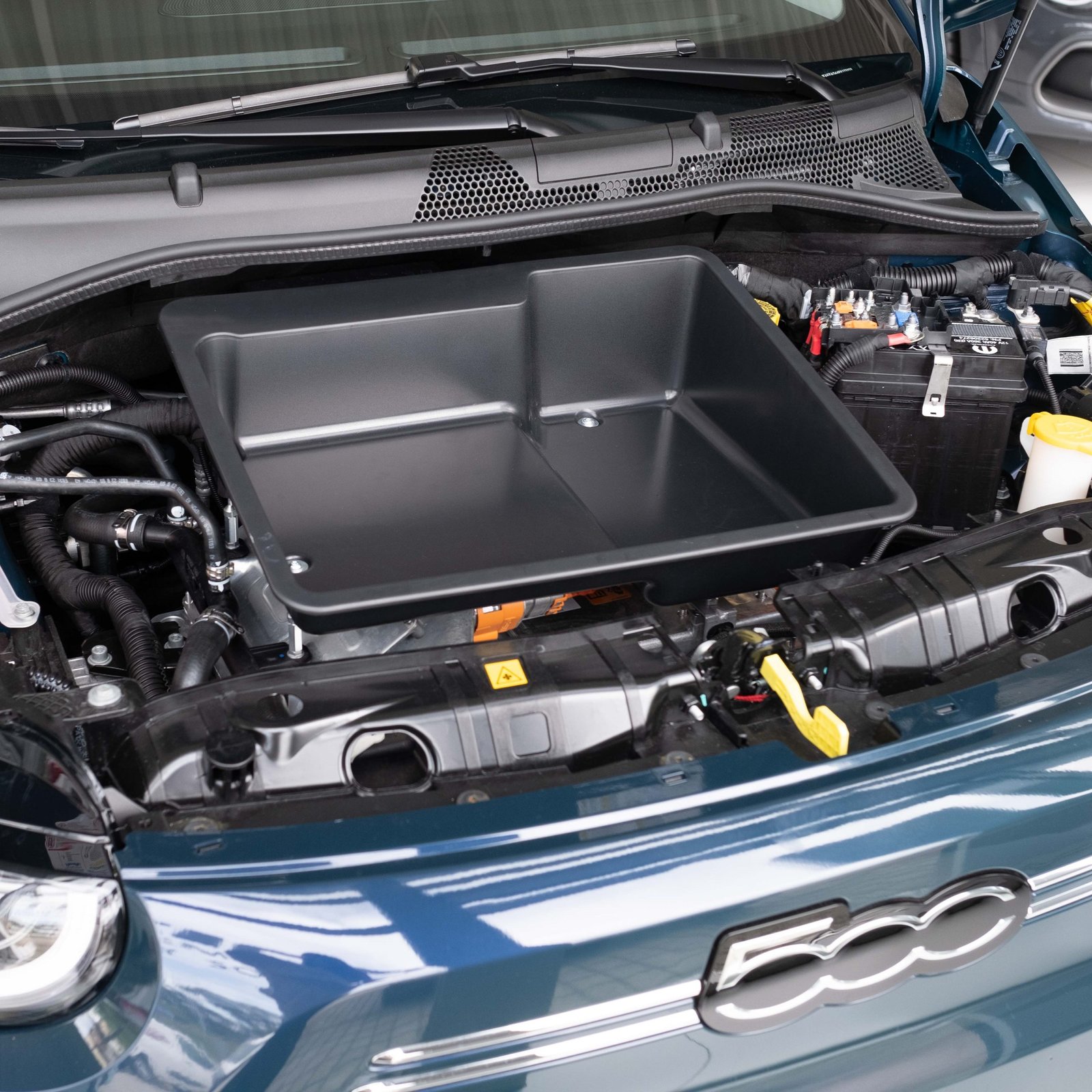 Fiat 500e 2020- FRUNK - Image 13